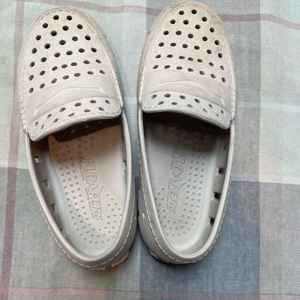Floafers Size 11 Kids